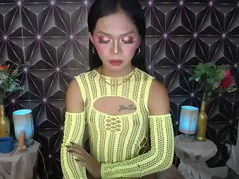 Snapshot of carin_slut chatting on 09-13-25, 08:03 carin slut online show from 09-13-25, 08:03