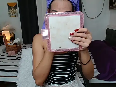 AmayaWang online show from 09-25-25, 07:01