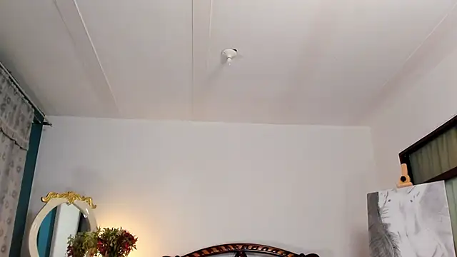 nonbinaryangel online show from 10-23-25, 01:38