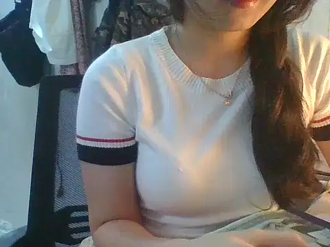 Linzly online show from 10-14-25, 02:45