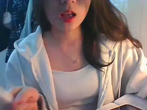 Linzly online show from 11-01-25, 02:35