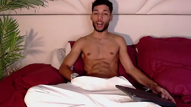 Thiagoferreti online show from 03-25-26, 03:34