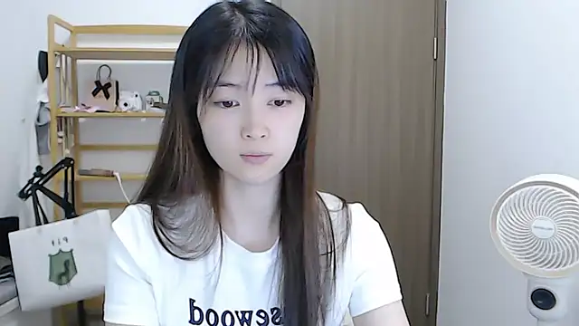 Mimi-cnbaby online show from 05-16-26, 01:21