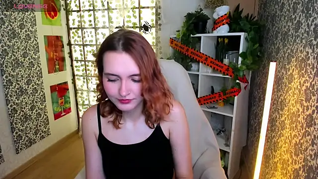 Elis Cherry online show from 11-11-25, 02:00