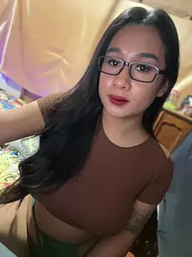 Snapshot of patty_meowk chatting on 02-04-26, 12:05 patty meowk online show from 02-04-26, 12:05