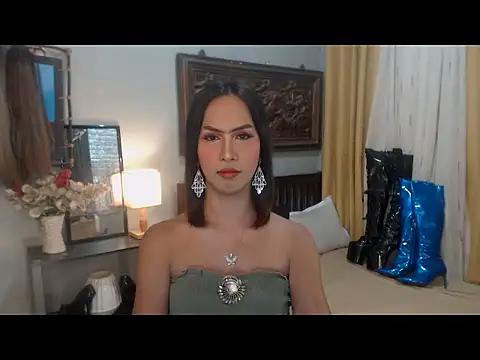 Nathalieheartt online show from 11-25-25, 03:50