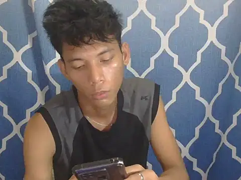 isanxxx online show from 07-05-26, 01:18