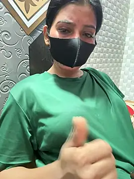 Hot Jaanvi  online show from 04-19-26, 03:17