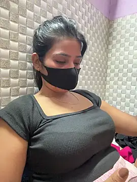Hot Jaanvi  online show from 06-13-26, 03:26