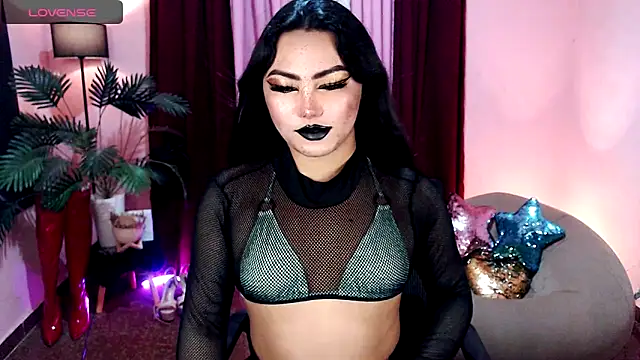 Unique Maya online show from 10-27-25, 08:51