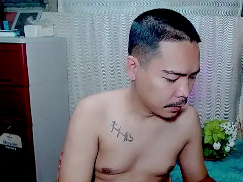 MANIACasianX online show from 10-30-25, 08:42