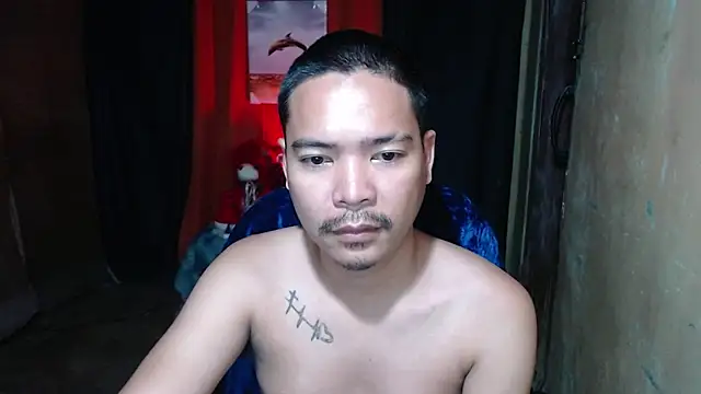 MANIACasianX online show from 04-08-26, 01:55