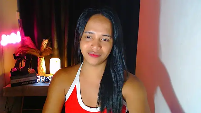 Lorainnelustts online show from 12-01-25, 04:45