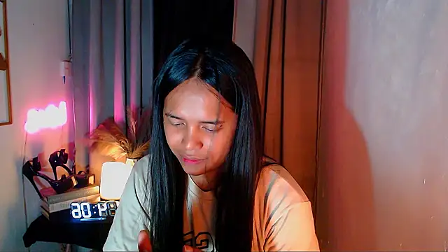 Snapshot of Lorainnelustts chatting on 02-04-26, 06:41 Lorainnelustts online show from 02-04-26, 06:41