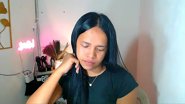 Snapshot of Lorainnelustts chatting on 03-02-26, 04:58 Lorainnelustts online show from 03-02-26, 04:58