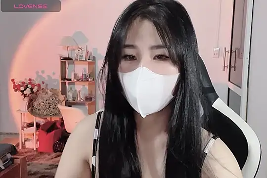 Snapshot of ___Daisy___ chatting on 09-08-25, 04:06 Daisy online show from 09-08-25, 04:06