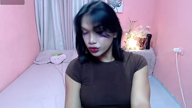 Snapshot of Herbielustts chatting on 07-29-26, 01:09 Herbielustts online show from 07-29-26, 01:09