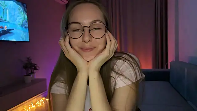 Snapshot of Oralaa1 chatting on 03-15-26, 07:09 Oralaa1 online show from 03-15-26, 07:09