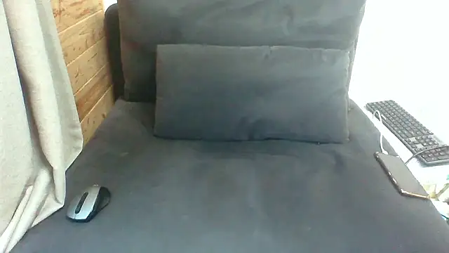 Snapshot of _kinggun_ chatting on 10-24-25, 10:50  kinggun  online show from 10-24-25, 10:50