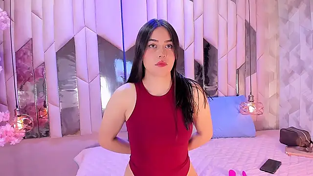 HannaCollins  online show from 04-07-26, 01:44