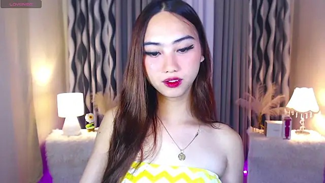 Kiah Wyatt online show from 11-09-25, 06:55