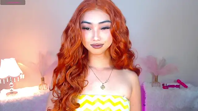 Kiah Wyatt online show from 11-19-25, 07:19