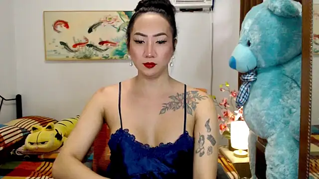 LovelyQueen69 online show from 10-11-25, 11:03