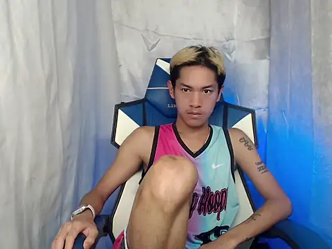 riks tyler online show from 02-10-26, 02:43