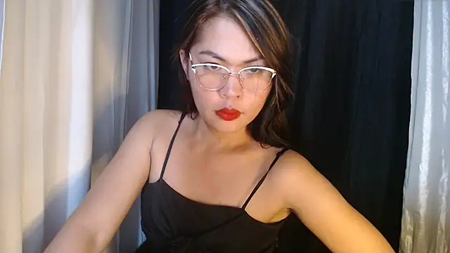 urgirljane online show from 09-22-25, 03:58