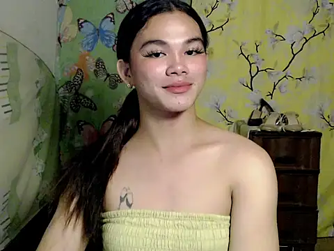 urgirljane online show from 10-20-25, 12:49