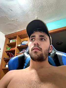 aavrdvh33 online show from 10-07-25, 07:44