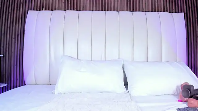 SandraMilerr online show from 02-13-26, 01:12