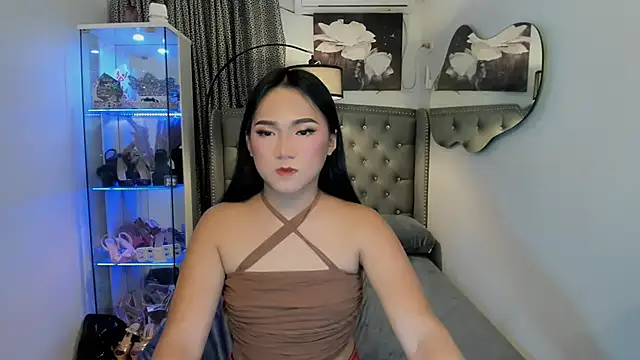 Snapshot of bigcockvenice chatting on 10-21-25, 02:51 bigcockvenice online show from 10-21-25, 02:51