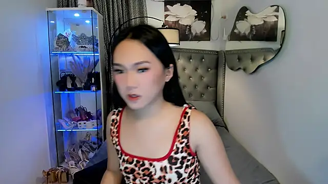 Snapshot of bigcockvenice chatting on 11-07-25, 02:50 bigcockvenice online show from 11-07-25, 02:50