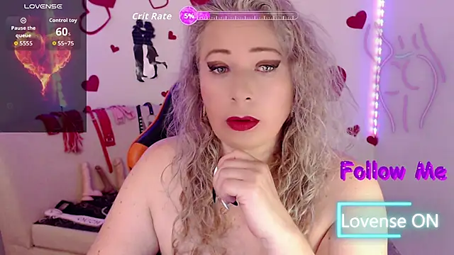 sofiacurvy 45 online show from 10-05-25, 06:50