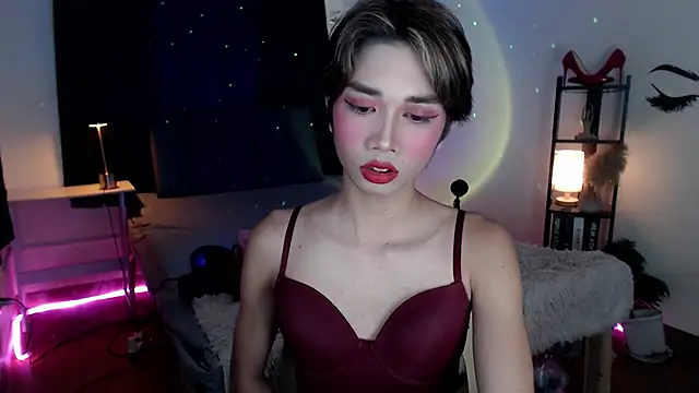 Lavictoriathegreat online show from 11-26-25, 06:09