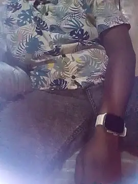 Snapshot of OnlyMoneyIwanT chatting on 09-26-25, 09:08 OnlyMoneyIwanT online show from 09-26-25, 09:08