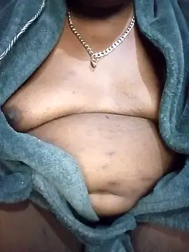 OnlyMoneyIwanT online show from 02-01-26, 01:15