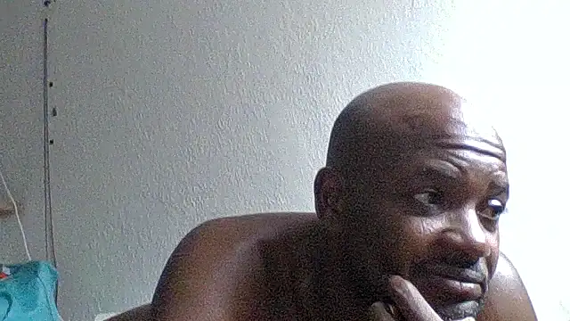 Snapshot of JezOne555 chatting on 02-12-26, 06:14 JezOne555 online show from 02-12-26, 06:14