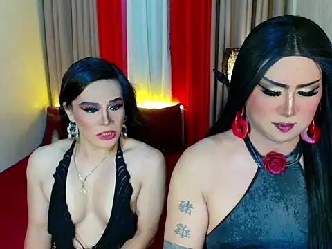 Snapshot of UnlimitedCumShow chatting on 05-17-26, 01:36 UnlimitedCumShow online show from 05-17-26, 01:36