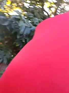 Snapshot of Sunny_cute_love chatting on 12-19-25, 03:13 Sunny cute love online show from 12-19-25, 03:13