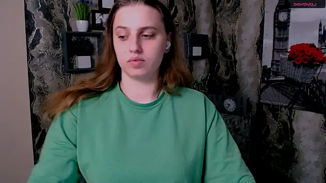 AmandaDimond  online show from 04-23-26, 09:08