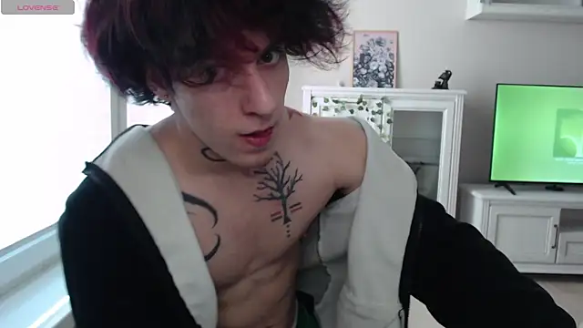 Snapshot of Brendan__Piks chatting on 02-18-26, 11:06 Brendan Piks online show from 02-18-26, 11:06