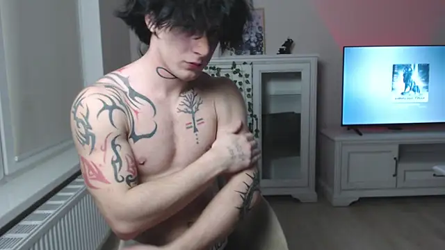 Snapshot of Brendan__Piks chatting on 02-28-26, 03:02 Brendan Piks online show from 02-28-26, 03:02