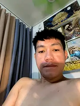 Snapshot of xshyboyx chatting on 10-16-25, 02:23 xshyboyx online show from 10-16-25, 02:23