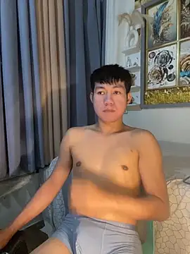 xshyboyx online show from 02-19-26, 02:40