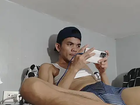 Natsboii online show from 04-15-26, 10:00