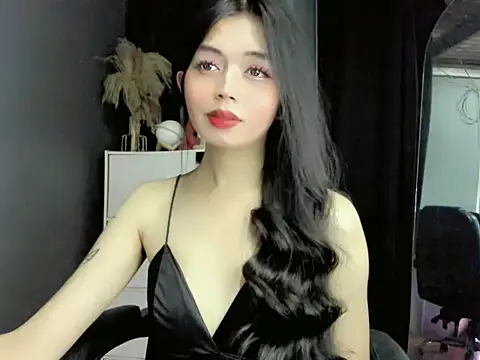 Snapshot of LexiLove chatting on 09-18-25, 12:51 LexiLove online show from 09-18-25, 12:51
