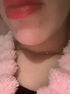 Mimisixo online show from 03-13-26, 12:06