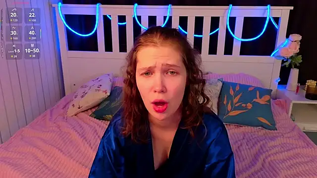 BeatrixCarIeton online show from 11-13-25, 07:13